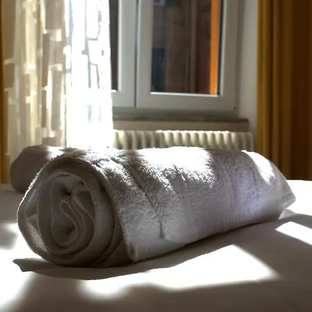 Giramondo Gasthof Rapallo